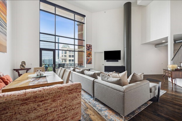 Foto del edificio - 5005 Hidalgo St