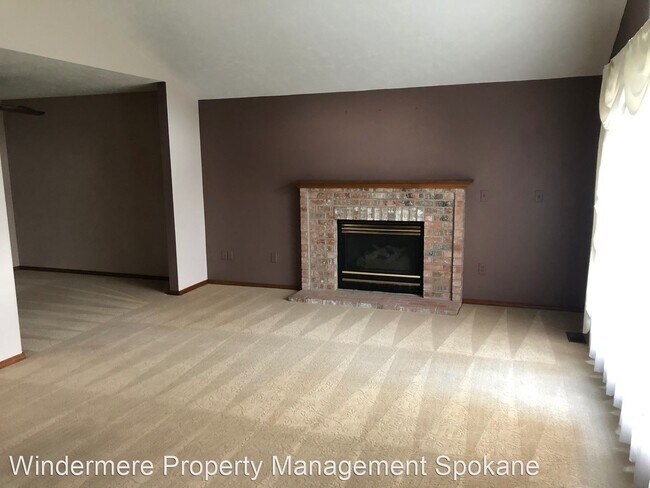 Building Photo - 3 br, 3 bath House - 6114 W. Wind River Dr.
