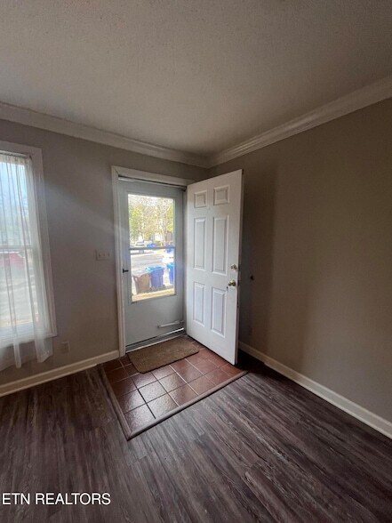 Building Photo - 119 Arcadia Ln