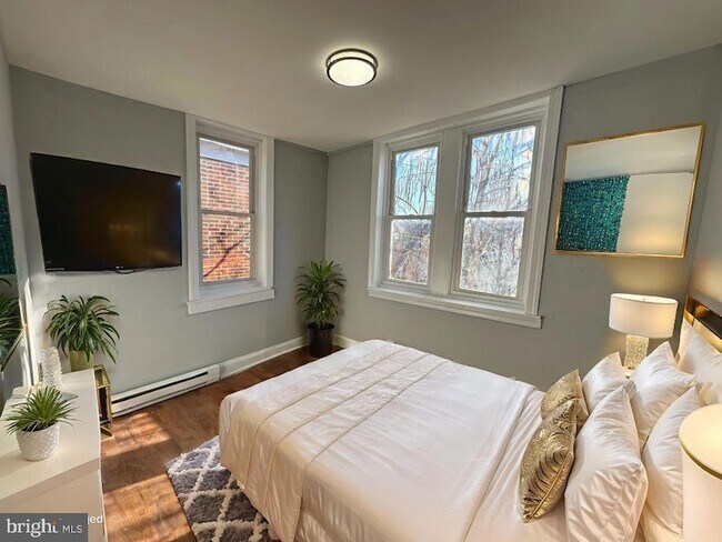 Foto del edificio - 5824 Florence Ave