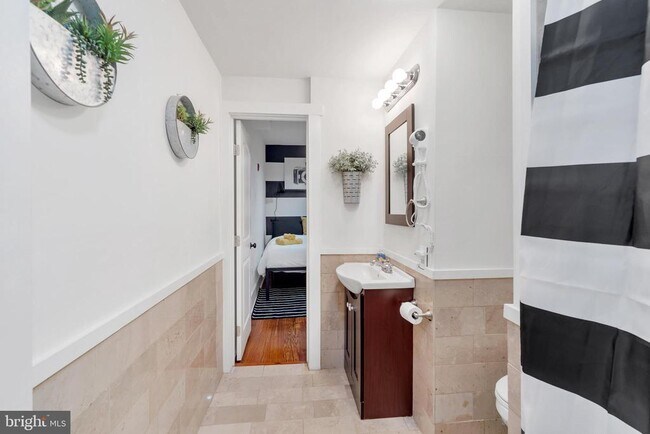 Foto del edificio - 2134 Locust St