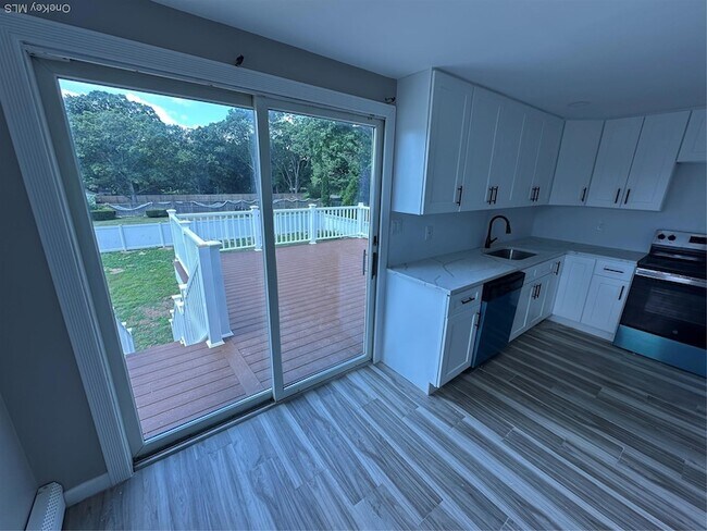 Foto del edificio - 15 Mida Ct