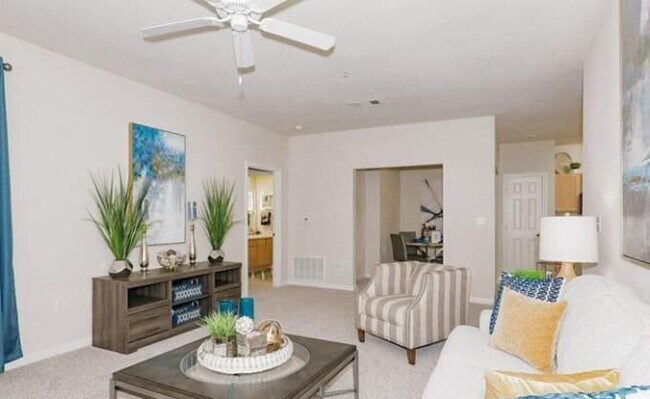 Building Photo - 3 bedroom in Sugar Land TX 77498