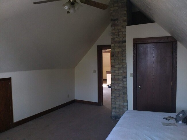 Building Photo - 1922 E Belleview Pl