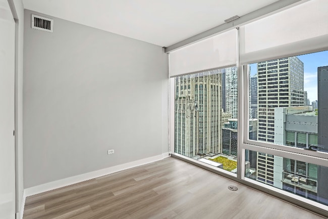 Foto del edificio - 203 E Illinois St
