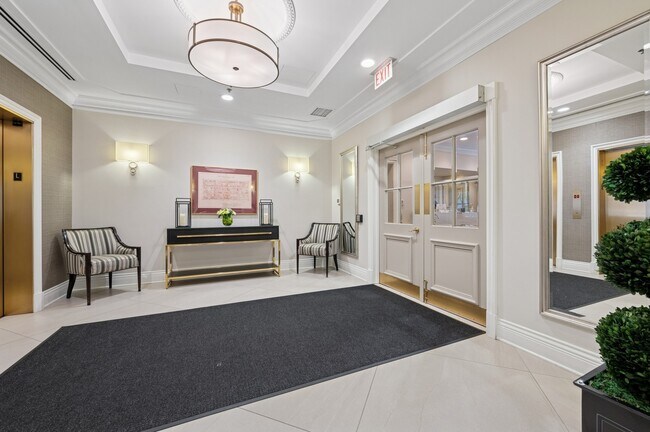Foto del edificio - 1250 N Dearborn St