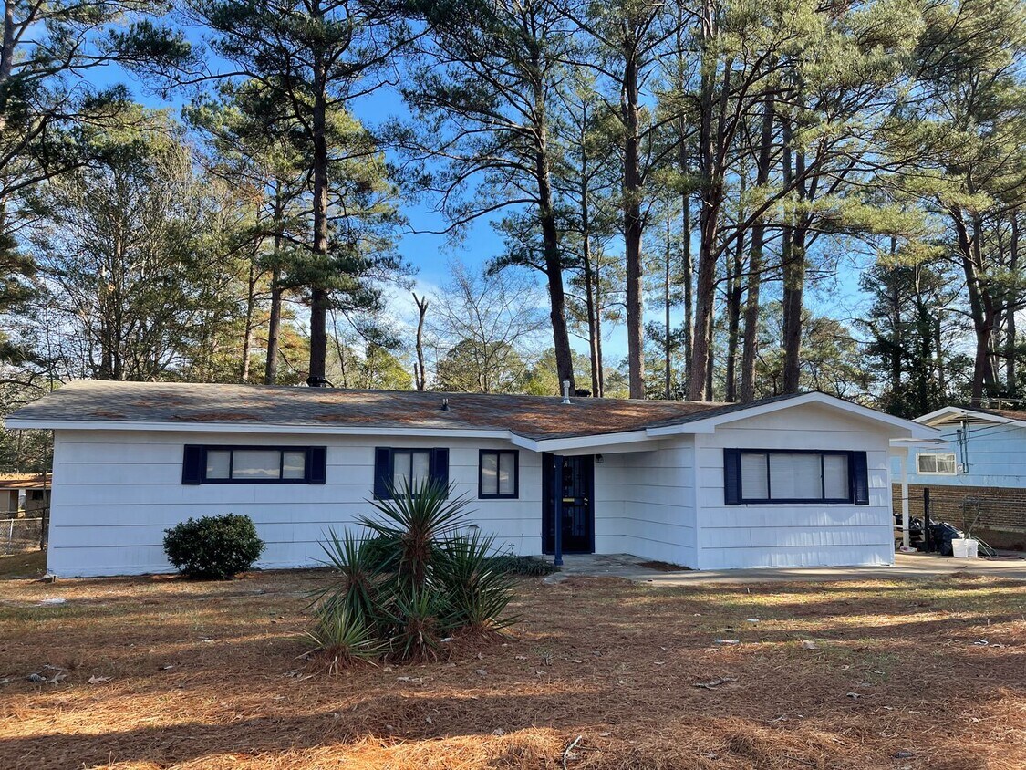 Primary Photo - 4336 Liberty Hill Rd