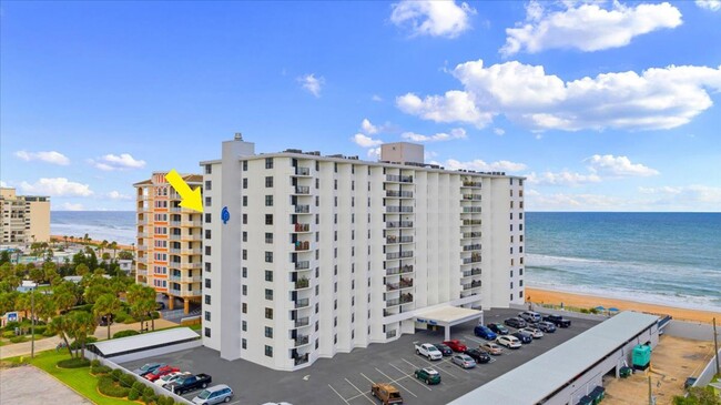 Building Photo - Beautiful 2bed 2bath Condo with stunning O...