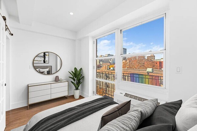 Foto del edificio - 114 Ridge St