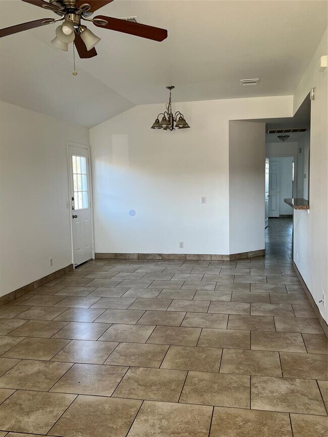 Foto del edificio - 1038 Trail Driver Cove