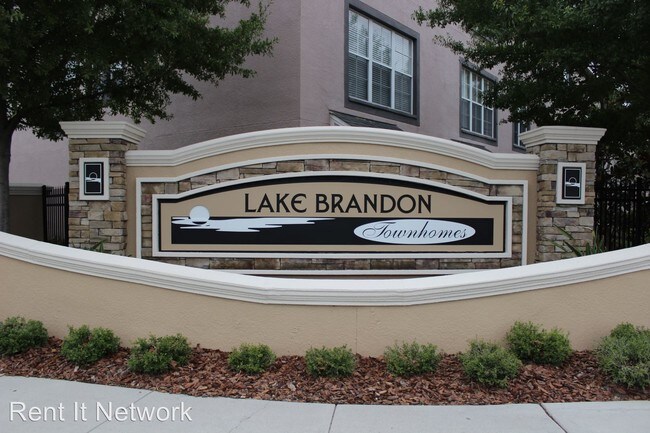 Building Photo - 2431 Middleton Grove Dr