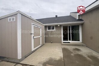 Building Photo - 310 S 2nd Ave