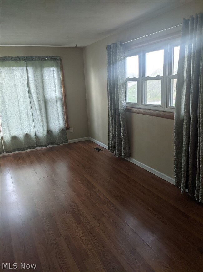 Foto del edificio - 51392 Breezy Hill Rd