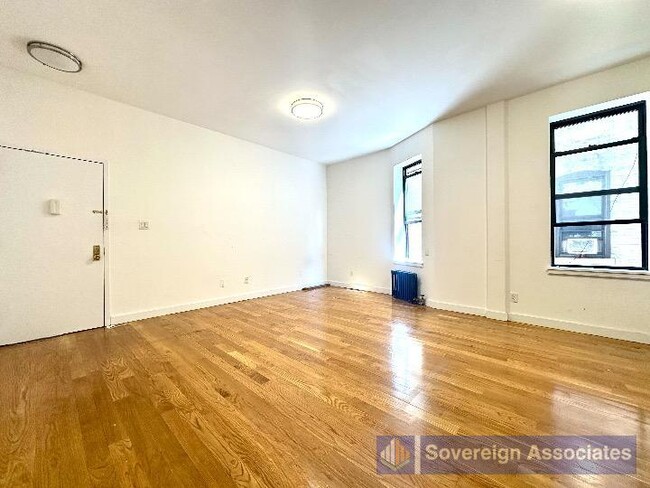 Foto del edificio - 609 W 137th St