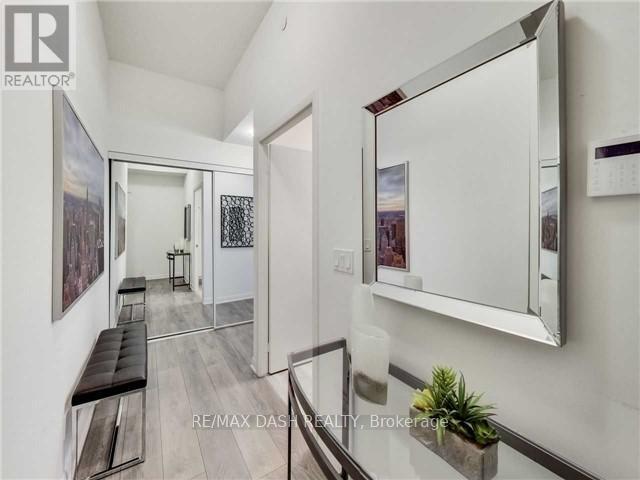 Photo du bâtiment - 435 Richmond St W