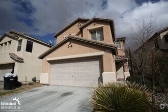 Building Photo - 8740 Palomino Ranch St