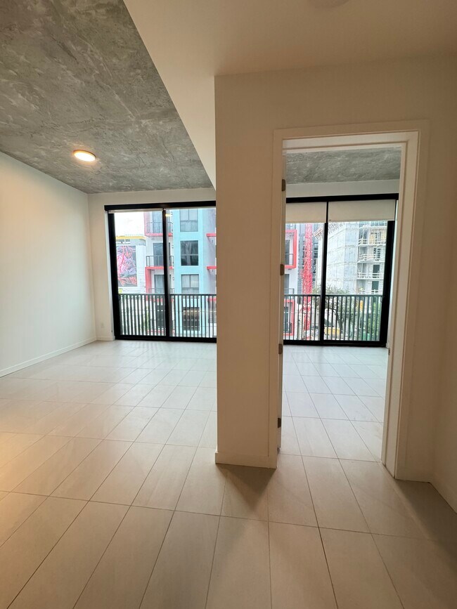 Foto del edificio - 112 NW 31st St