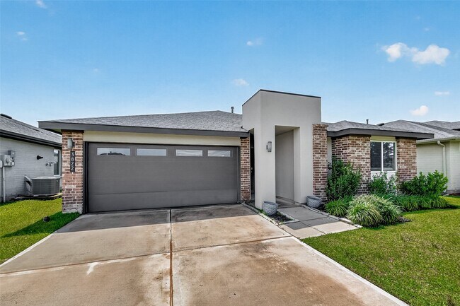 Foto del edificio - 3822 Sparkman Ln