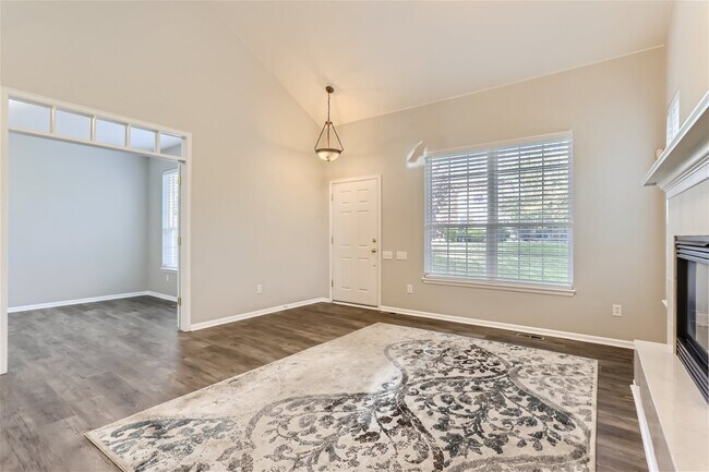 Building Photo - 7371 Norfolk Pl