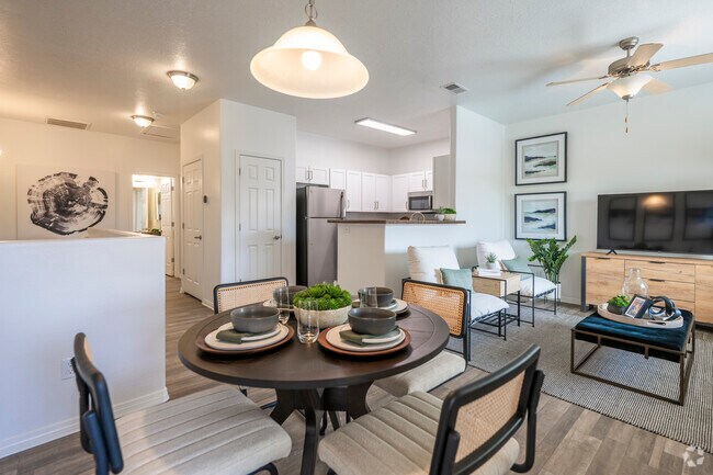 Interior Photo - Cantata at the Trails