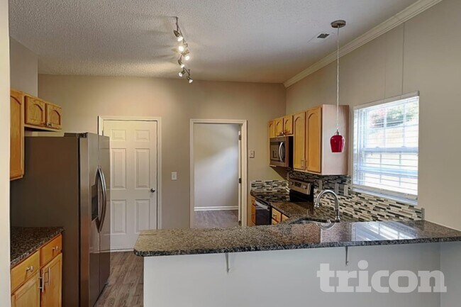 Foto del edificio - 5862 Mahogany Pl SW