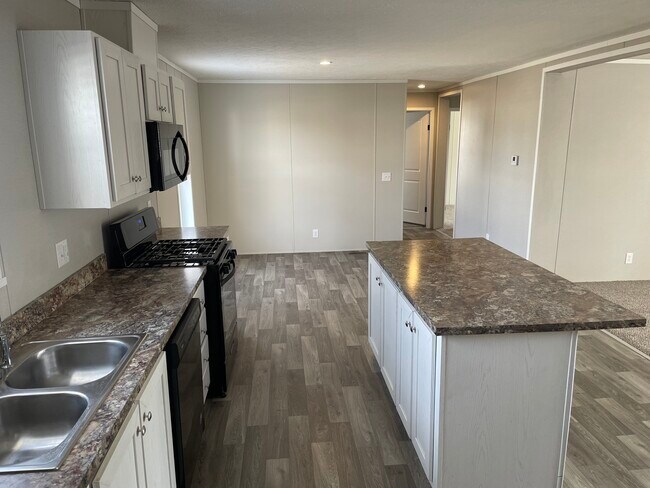 Foto del edificio - 46000 Geddes Rd