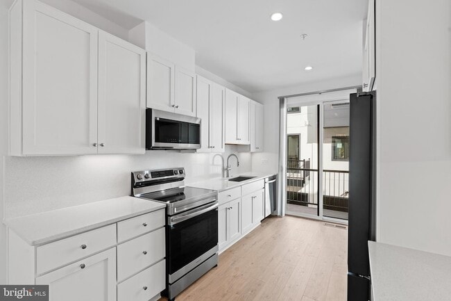 Foto del edificio - 2609 Platt Ct NW