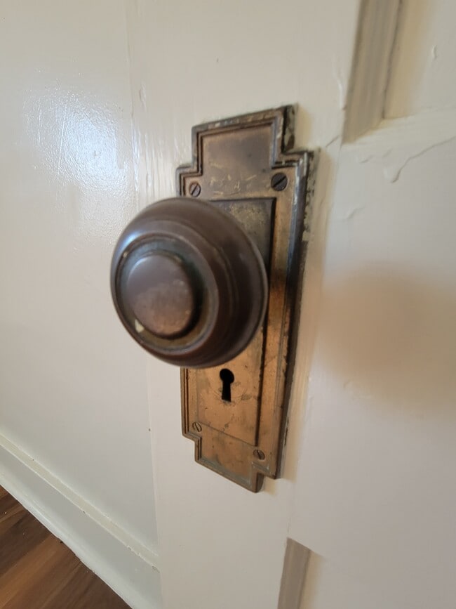 Building Photo - 2119 NW 12th St