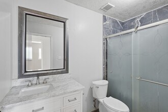 Building Photo - 12449 Sharpview Dr