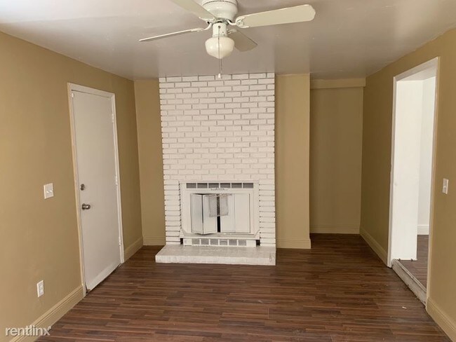 Building Photo - 3 br, 2 bath House - 2405 Savoy Dr