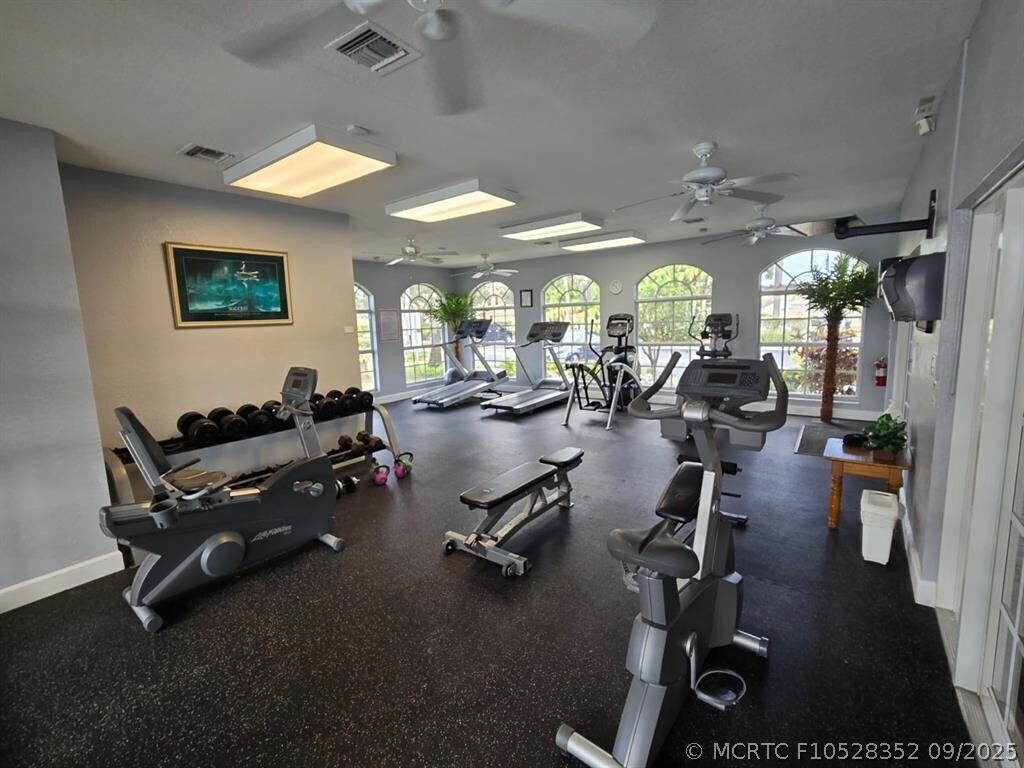 Foto del edificio - 8433 SW 25th Ct