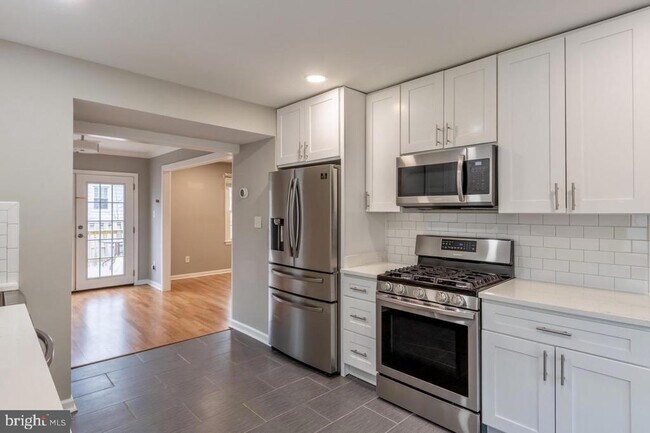 Foto del edificio - 5460 Lighthouse Ln