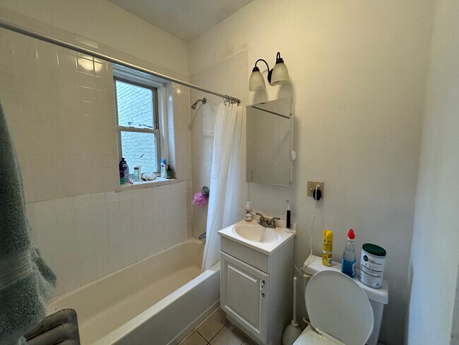 Foto del edificio - 38 Hemenway St