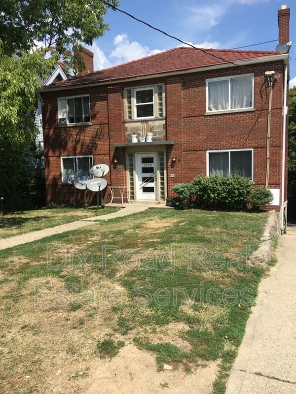 Primary Photo - 2390 Harrison Ave