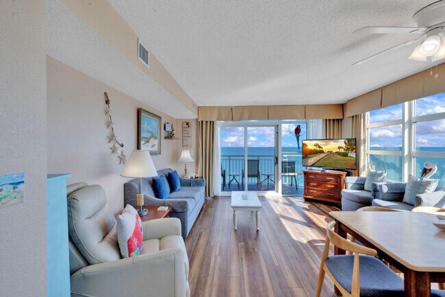 Foto del edificio - 2504 N Ocean Blvd