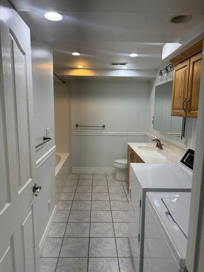Foto del edificio - 7744 Mountain Estates Dr