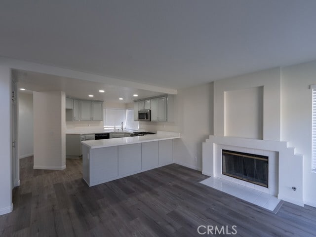 Building Photo - 840 S Orchid Ln