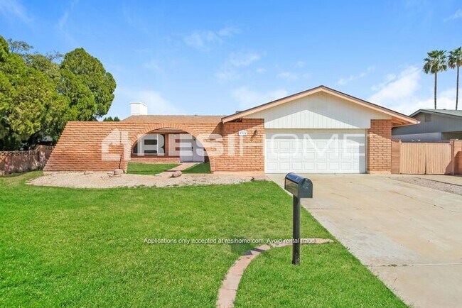 Foto del edificio - 1315 S Polly Ann Dr