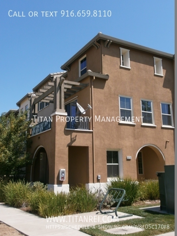 Building Photo - Natomas 3Bed Townhouse For Rent- Managed b...