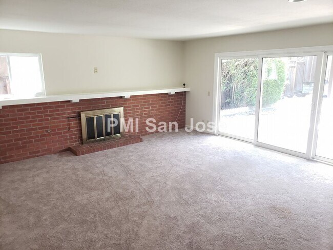 Building Photo - Almaden Valley