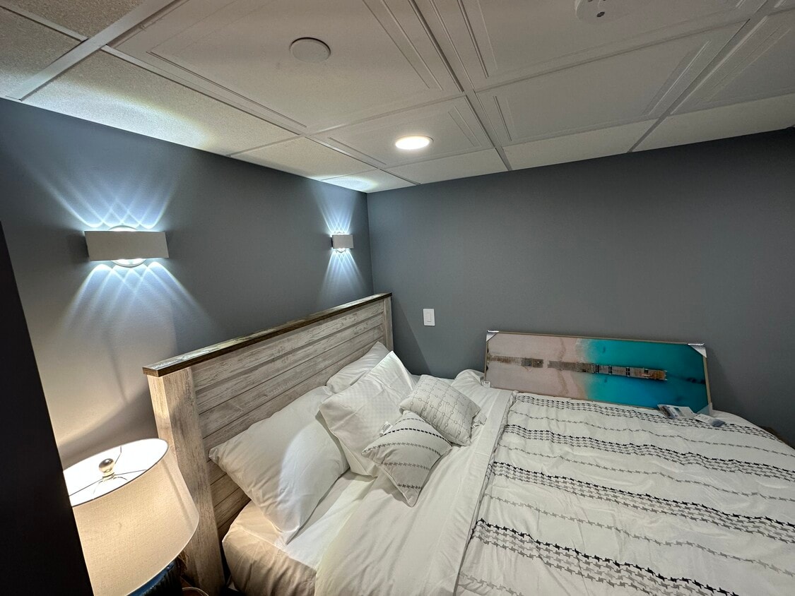 Photo - 122 Allen Ave (Portland, ME)