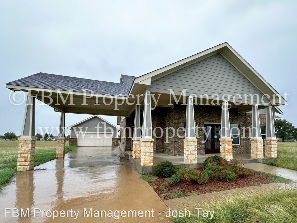 Primary Photo - 3 br, 2 bath House - 1559 Carter Dr