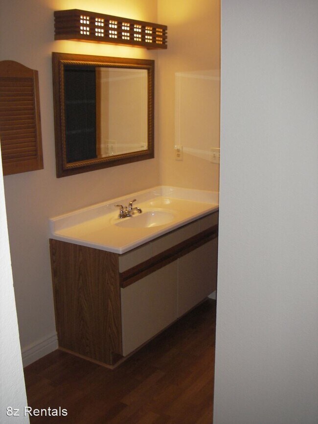 Foto del edificio - 4 br, 3.5 bath House - 2895 Springdale Lane