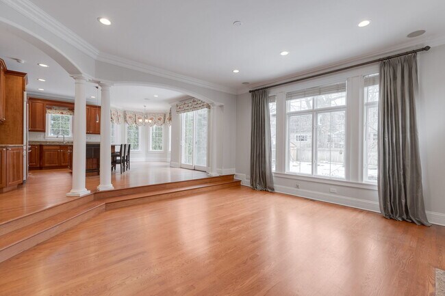 Foto del edificio - 420 Pine Manor Dr