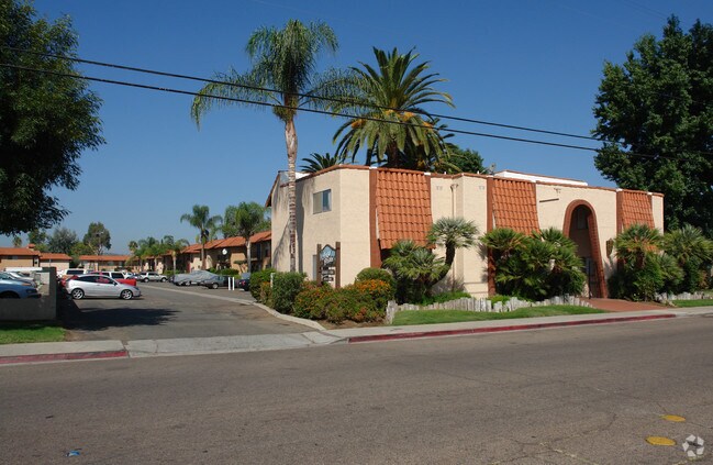 Building Photo - Anza Palms