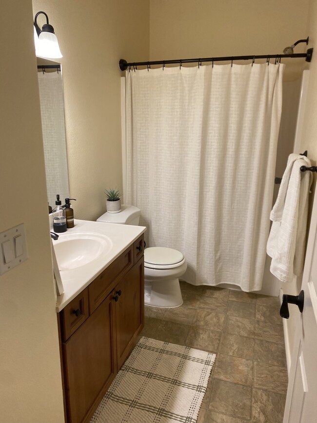 Guest Bathroom - 1177 Northfield Rd