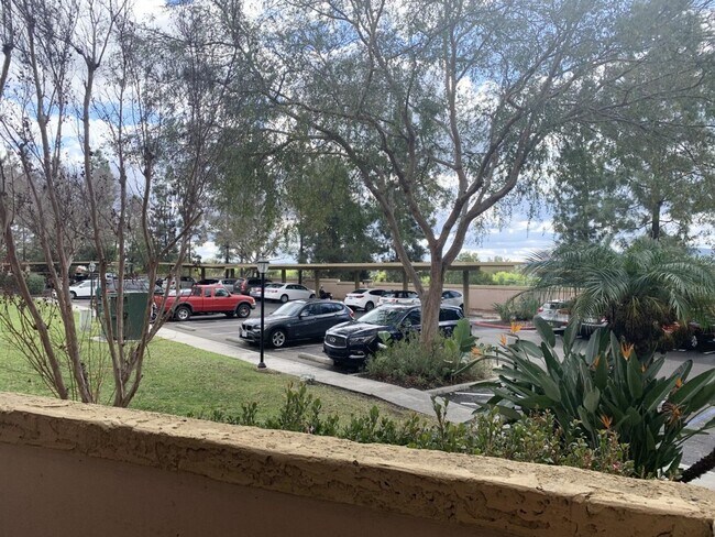 Foto del edificio - 12071 Alta Carmel Ct