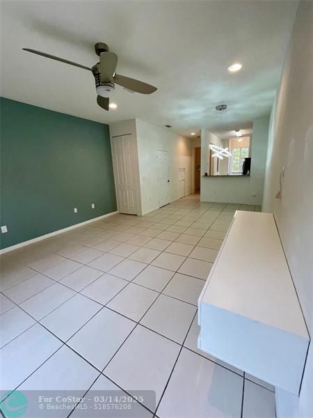 Building Photo - 8915 SW 18th St
