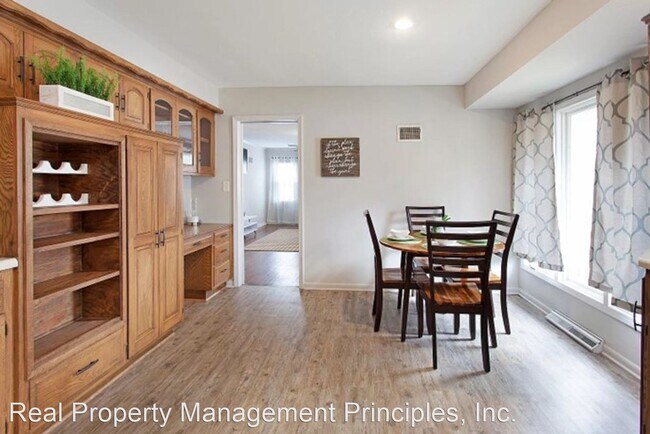 Foto del edificio - 5 br, 2.5 bath House - 1906 W 71st St