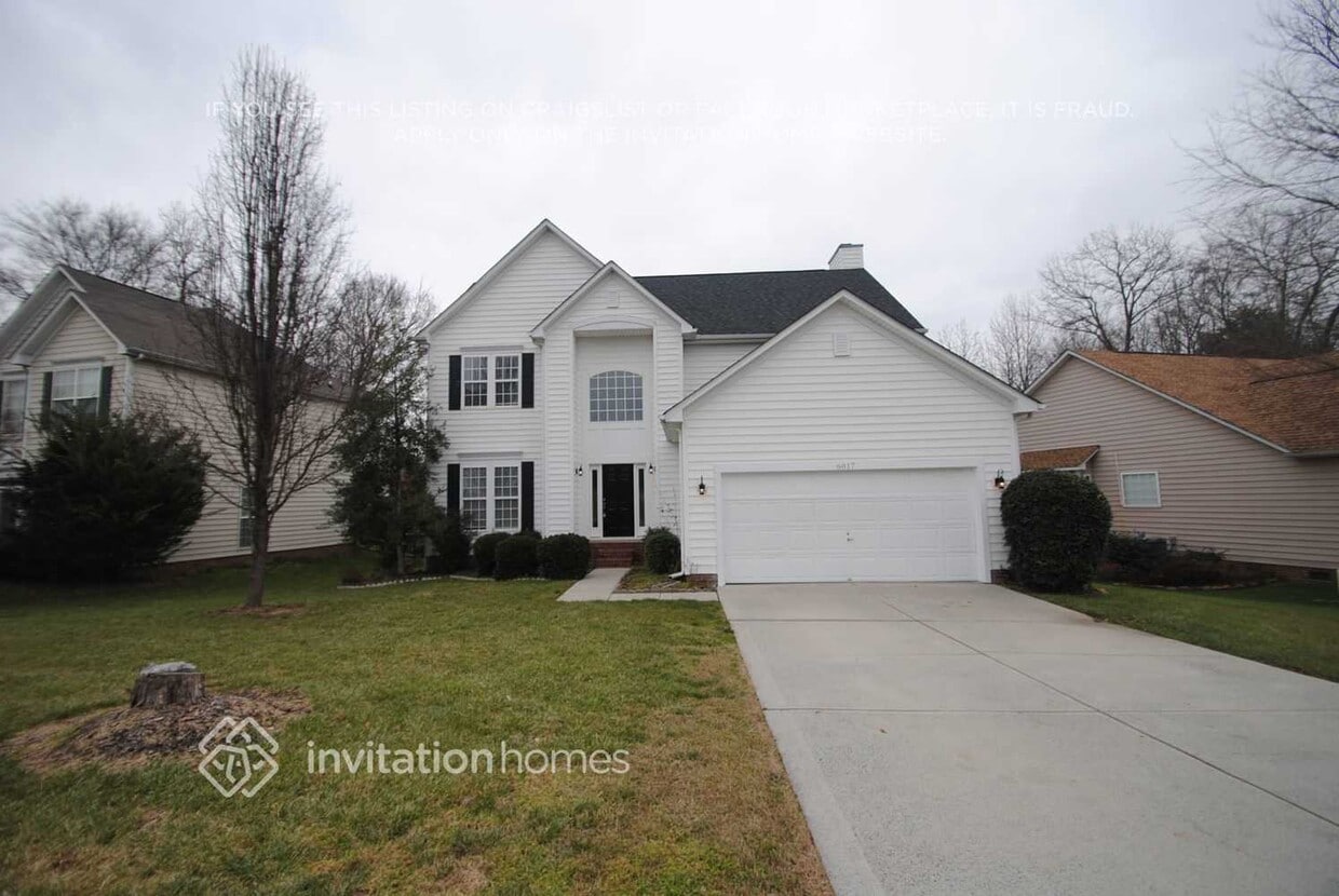 Primary Photo - 6017 Downfield Wood Dr